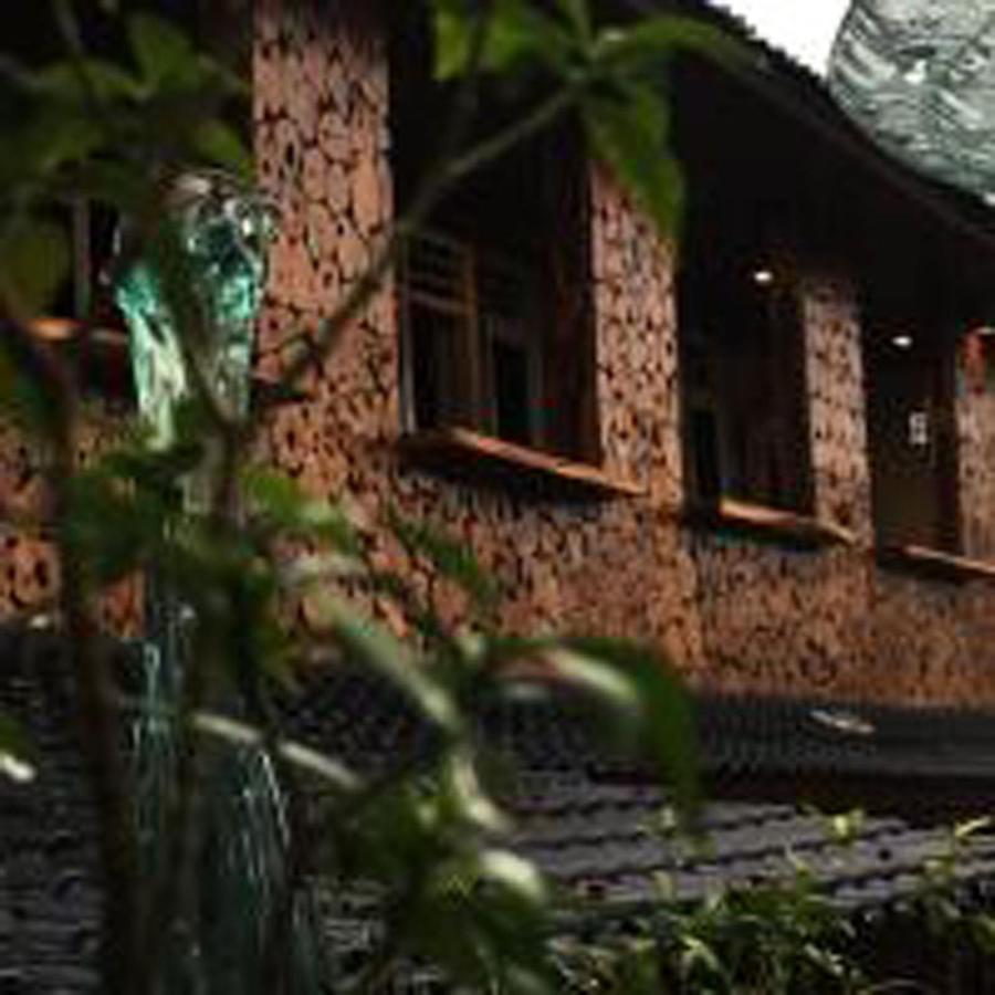 Bulan Bali Guest House Ubud Buitenkant foto